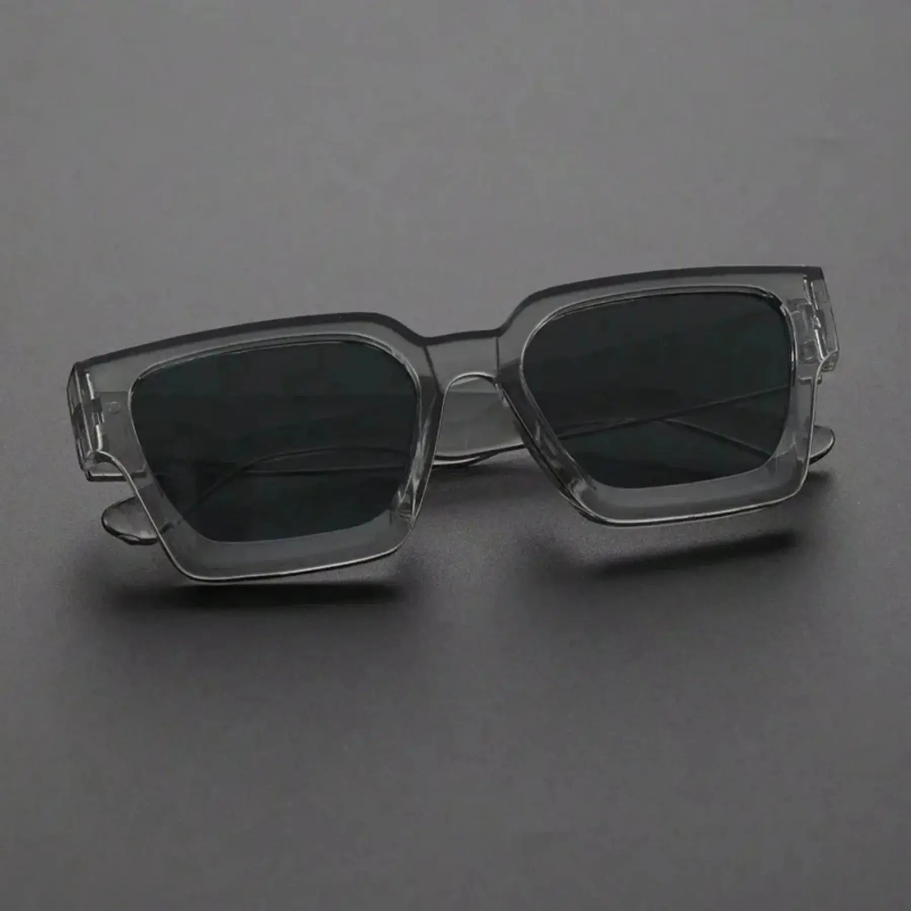 NovaVision Unisex Plastic Square Frame Sunglasses UV400 Protection for Street Photography and Beach Trips