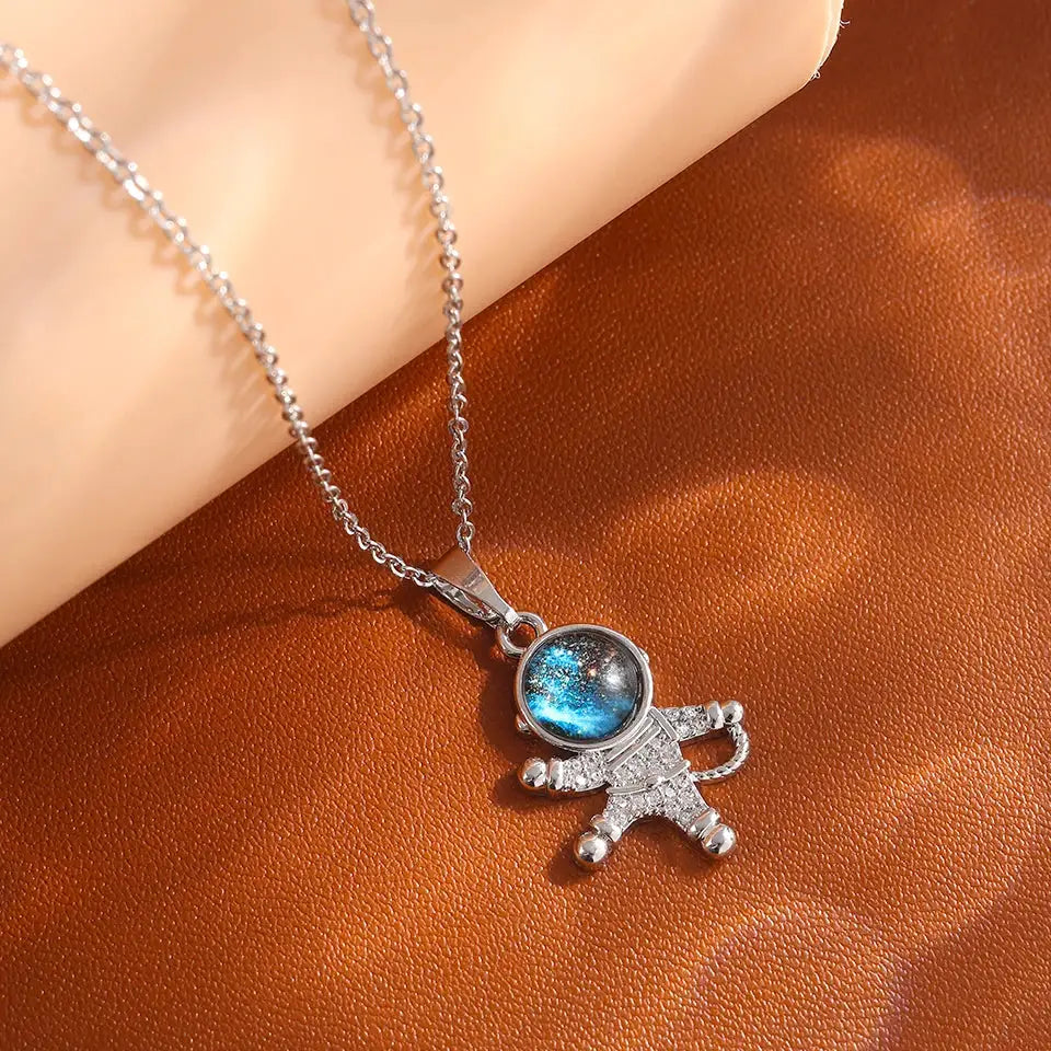Light Luxury Titanium Steel Star Series Necklace For Women With Gold Planet Moon Astronaut Pendant Jewelry Gift