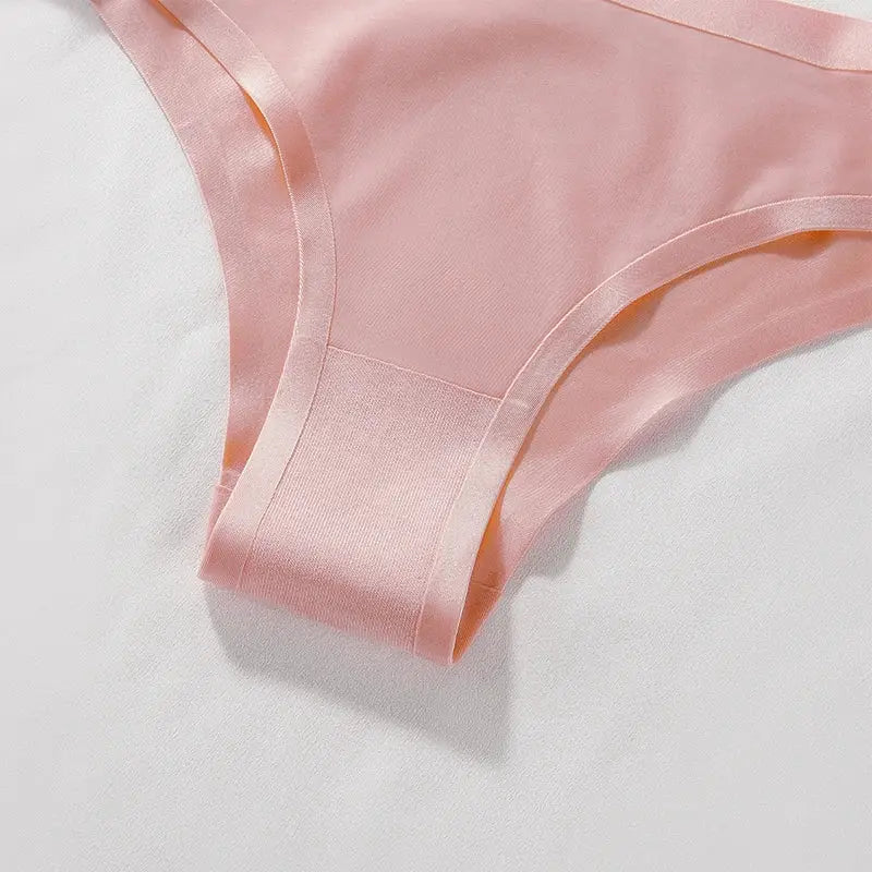 BANNIROU pink seamless thong panties, ice silk fabric, T-back style, 3-pack by Simples Market