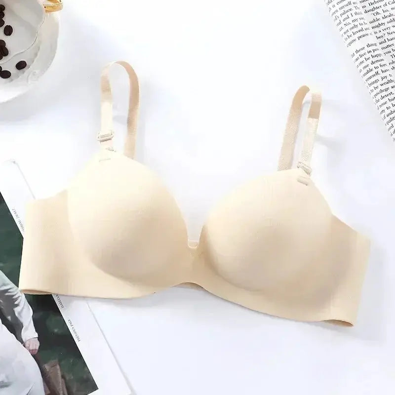 Simples Market women's wireless seamless bra, beige nude color with padded cups and adjustable straps