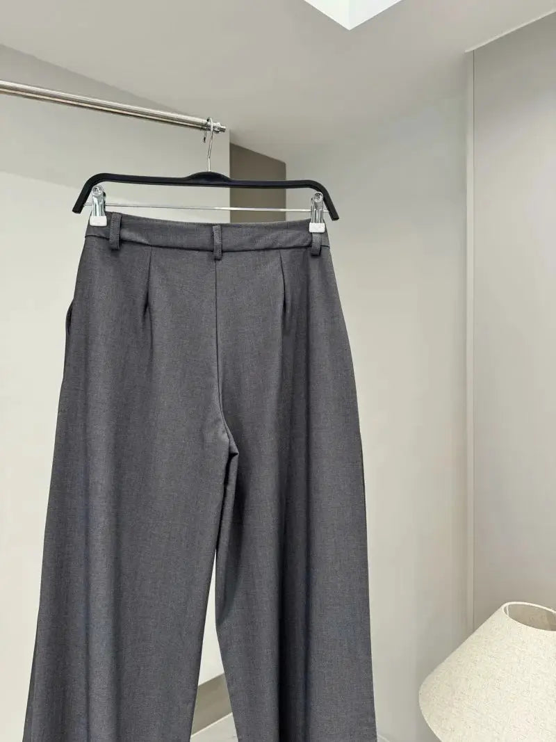ETJ 2025 gray high-waisted pleated wide-leg suit pants by Simples Market