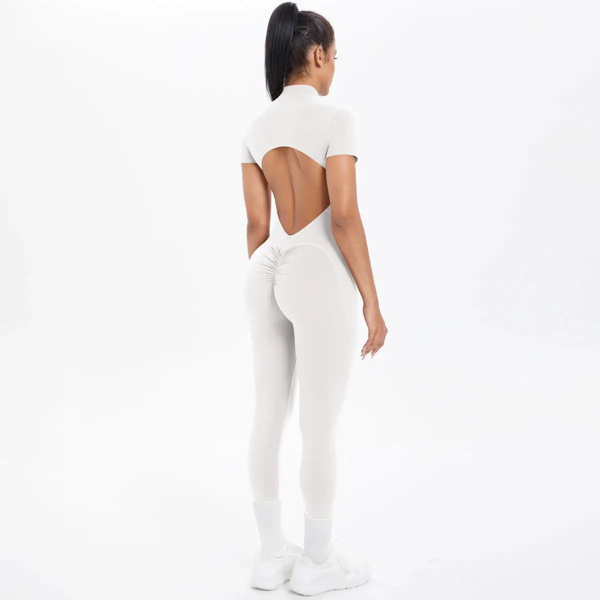 Fitness jumpsuit for women by Simples Market, white backless short-sleeve with scrunch detailing