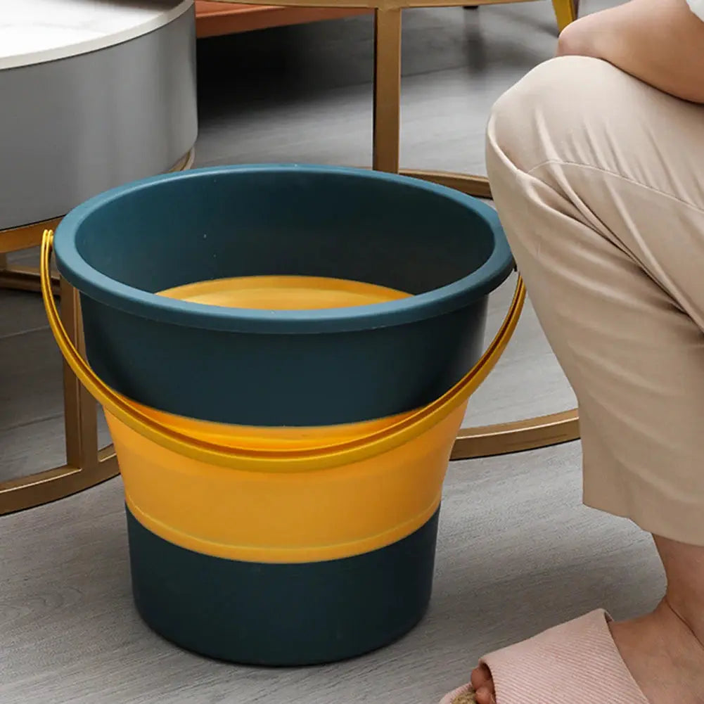 Folding portable bucket with cover by Simples Market, teal with yellow band and handle