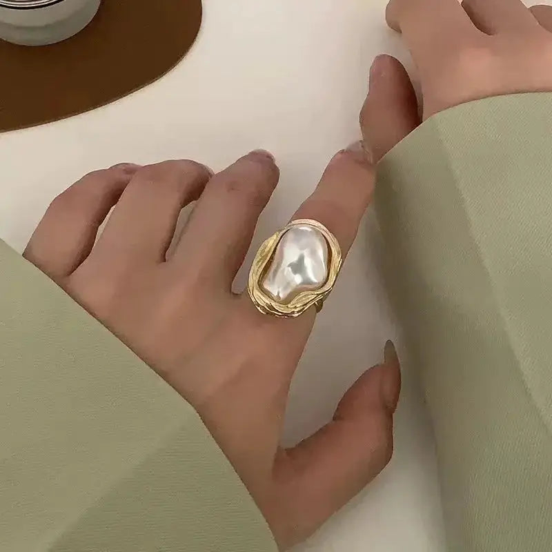 Retro Baroque Imitation Pearl Ring Women Irregular Shape 14K Gold Plated Vintage Style Jewelry