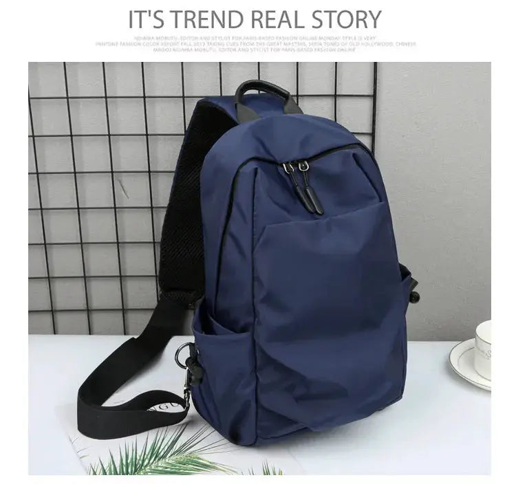 Men's chest bag crossbody in navy blue canvas with Oxford cloth, Simples Market brand, front pocket.