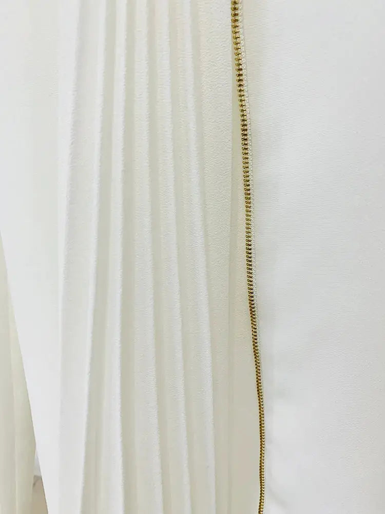 White blazer and pleated pants 2-piece suit with gold zipper detail, Simples Market HIGH STREET