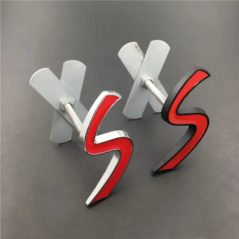 Simples Market 3D metal S emblem badges for car grille, red chrome finish, pair
