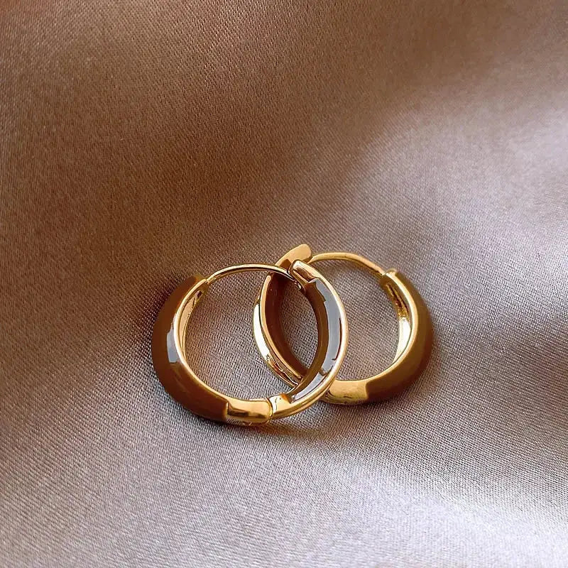 Vintage Dripping Oil U Shaped Hoop Earrings For Women Simple Temperament All Matching Jewelry 2024