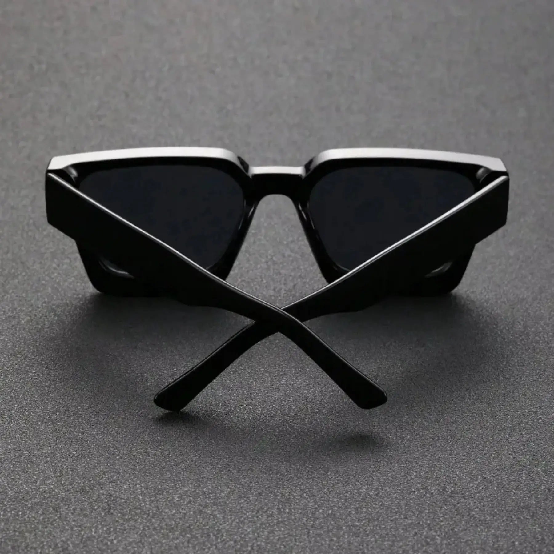 NovaVision Unisex Plastic Square Frame Sunglasses UV400 Protection for Street Photography and Beach Trips