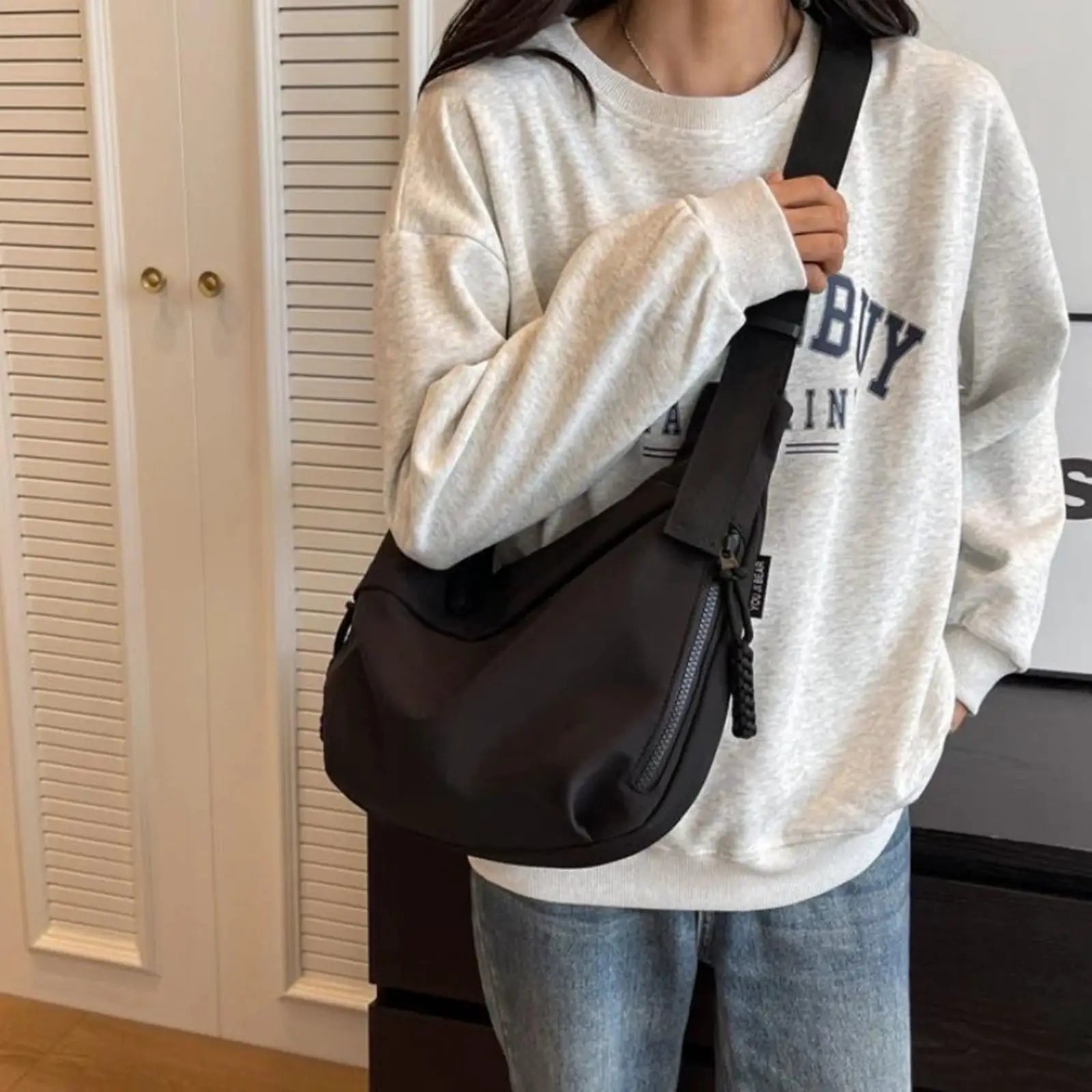 NovaCarry Luxe Single Shoulder Crossbody Bag With Large Capacity For Office Workers And Commuters