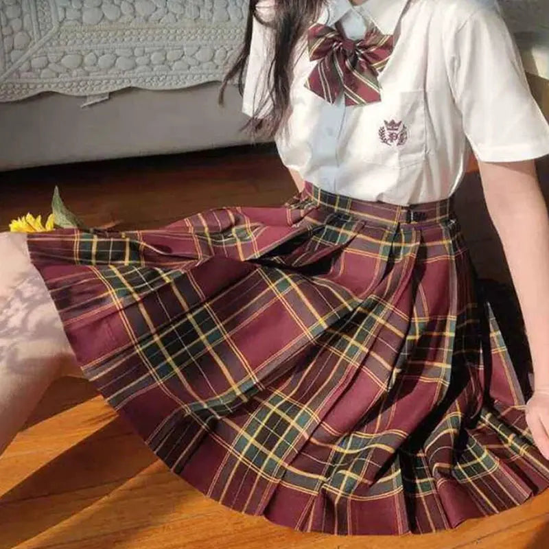 ZOKI plaid pleated high-waisted skirt in maroon tartan