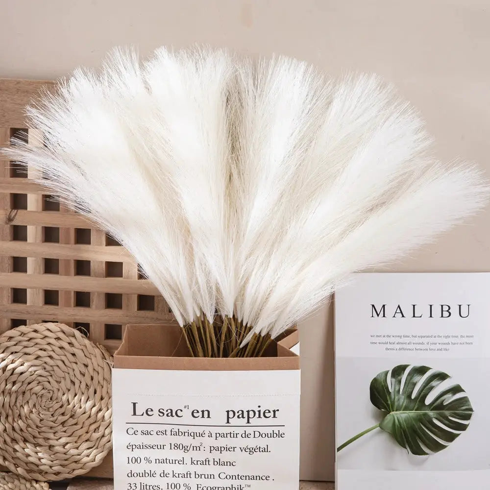 White pampas grass bouquet with fluffy plumes, 42 cm, in a kraft-paper box for boho decor