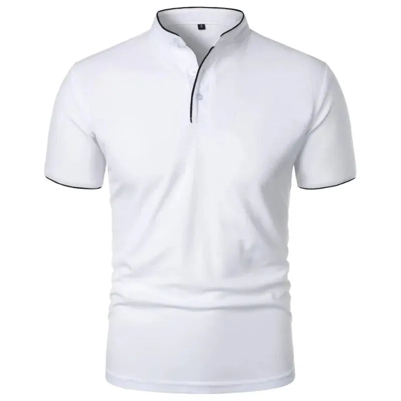 Men's white solid-color short-sleeve polo shirt with black piping at collar and sleeve edges, Simples Market.