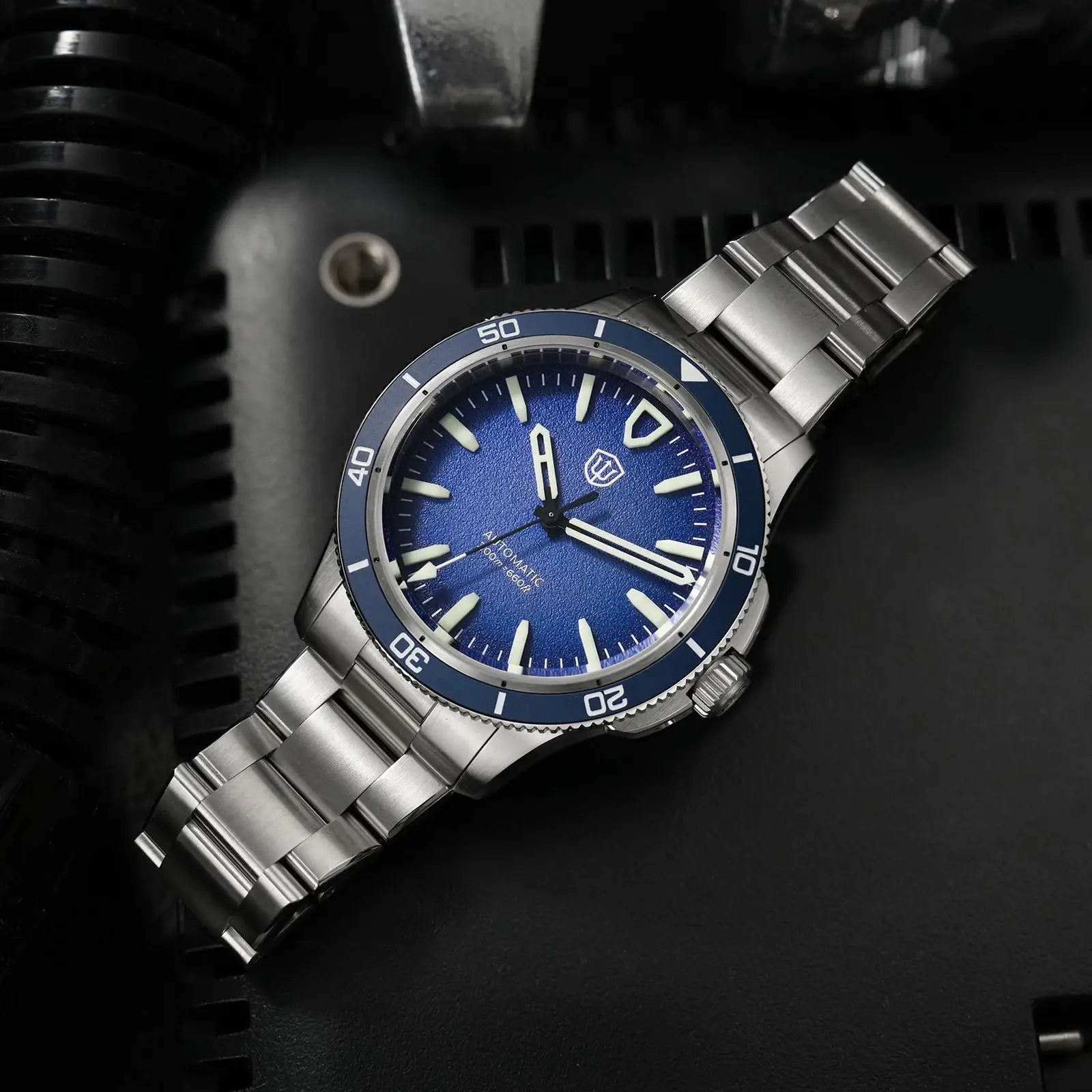 Watchdives Premier WD0019 automatic dive watch, blue dial, blue ceramic bezel, stainless steel bracelet.