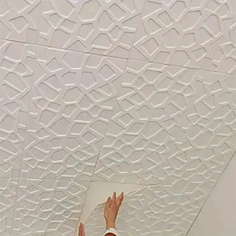 Self-adhesive 3D ceiling wallpaper 35x35 cm with white geometric pattern; moisture-proof, Simples Market.