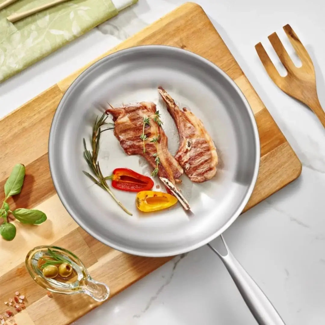 304 Stainless Steel Frying Pan Uncoated Nonstick Surface For Gas Stove And Induction Cooker