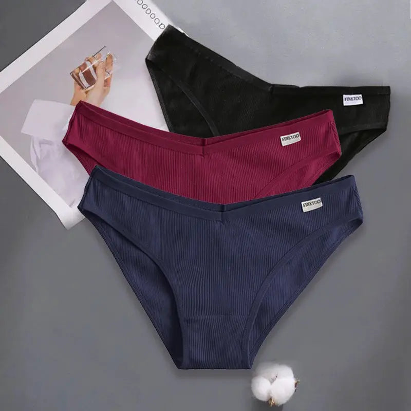 FINETOO women's 3-pack cotton panties in black, magenta, navy with ribbed texture