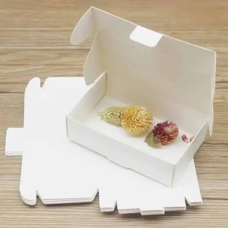 10 Piece Kraft Gift Paper Boxes Set Multiple Sizes White Or Natural Kraft Finish 250 To 300 GSM Cardboard