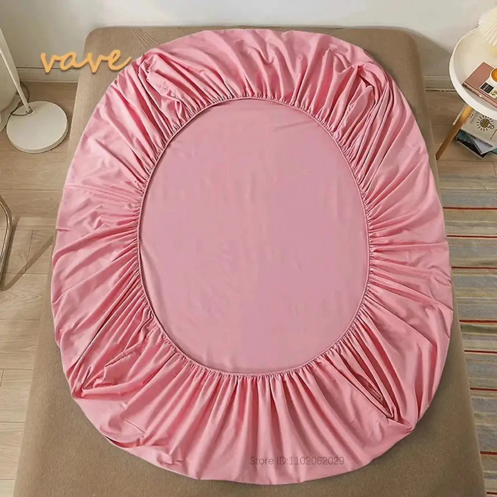 Pink full-size cotton fitted sheet with elastic edge for mattress