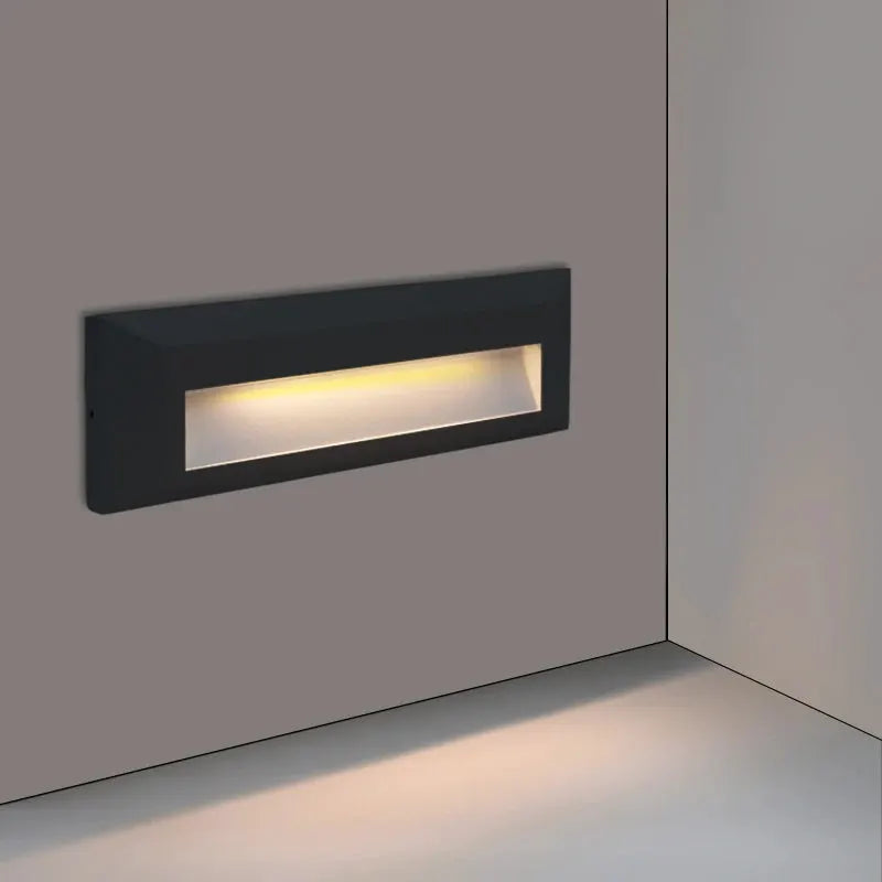 Surface-mounted LED stair step light; black alloy wall sconce by Simples Market, 6W, waterproof