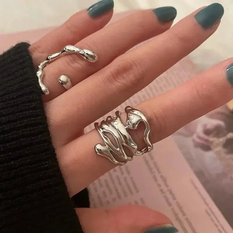 Hollowed Out 2025 Electroplated Gold Wide Ring Elegant Yet Simple Fashion Jewelry Gift For Loved Ones