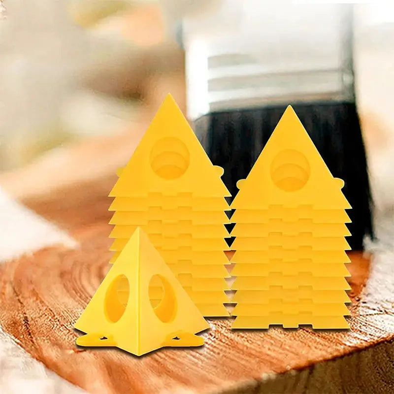 10 Piece Pyramid Shaped Triangular Bracket Set for Woodworking Paint and Spray Applications