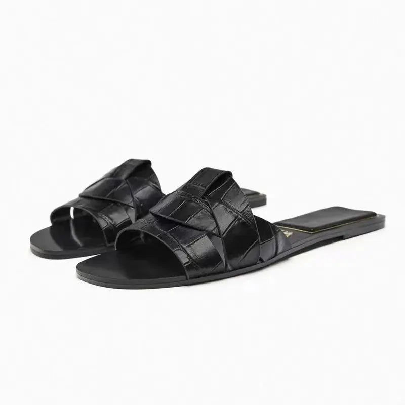 Simples Market black quilted slip-on sandals with dual straps and flat sole