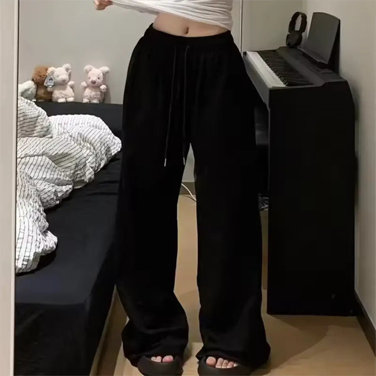 Harajuku Women Wide Leg Sweatpants For Spring And Fall Oversized Comfort In Smooth Polyester