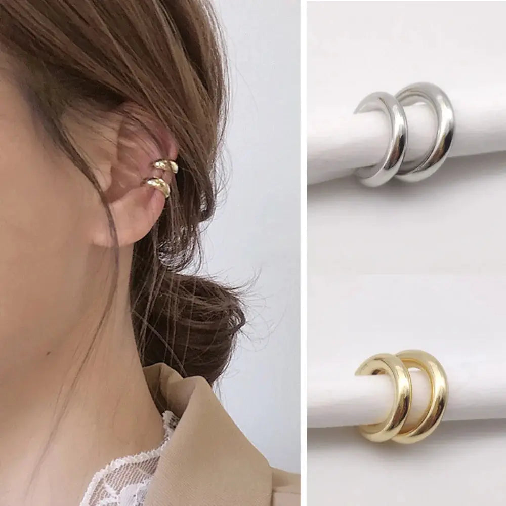 Minimalist ear cuffs by Simples Market: two pairs in gold-tone and silver-tone, no-piercing C-shaped ear clips