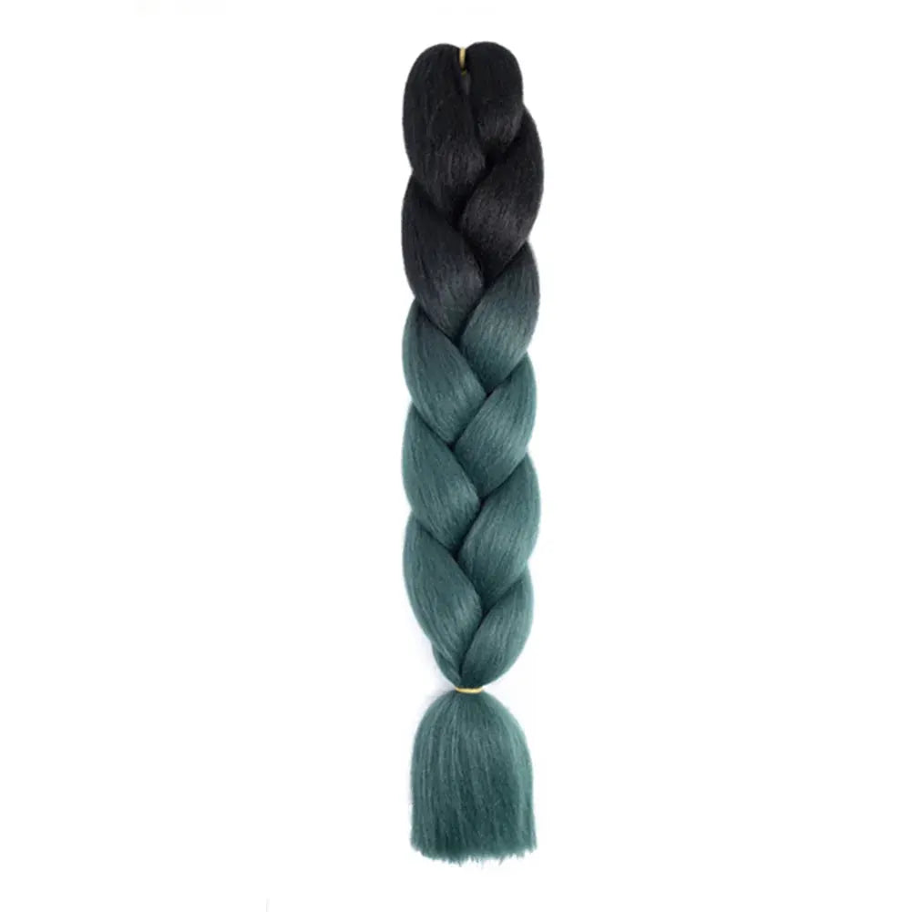 24-inch jumbo braiding hair extension in black-to-teal ombre; synthetic crochet braid by Simples Market.
