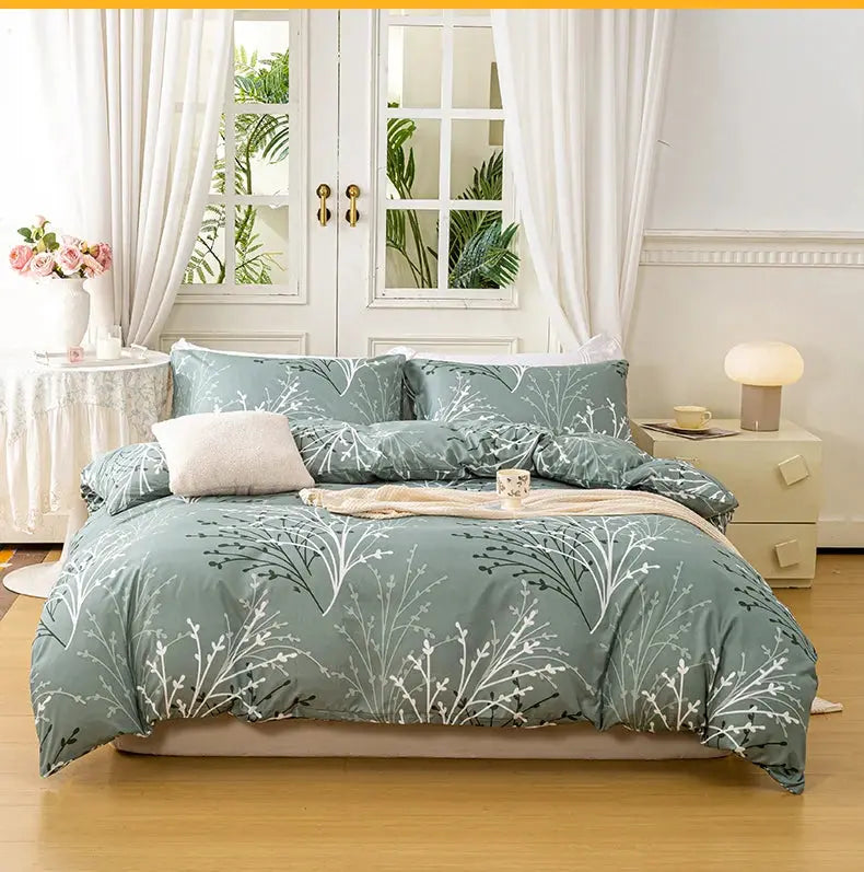 Leaf floral duvet cover set by Simples Market in teal; includes 1 duvet cover + 2 pillowcases.
