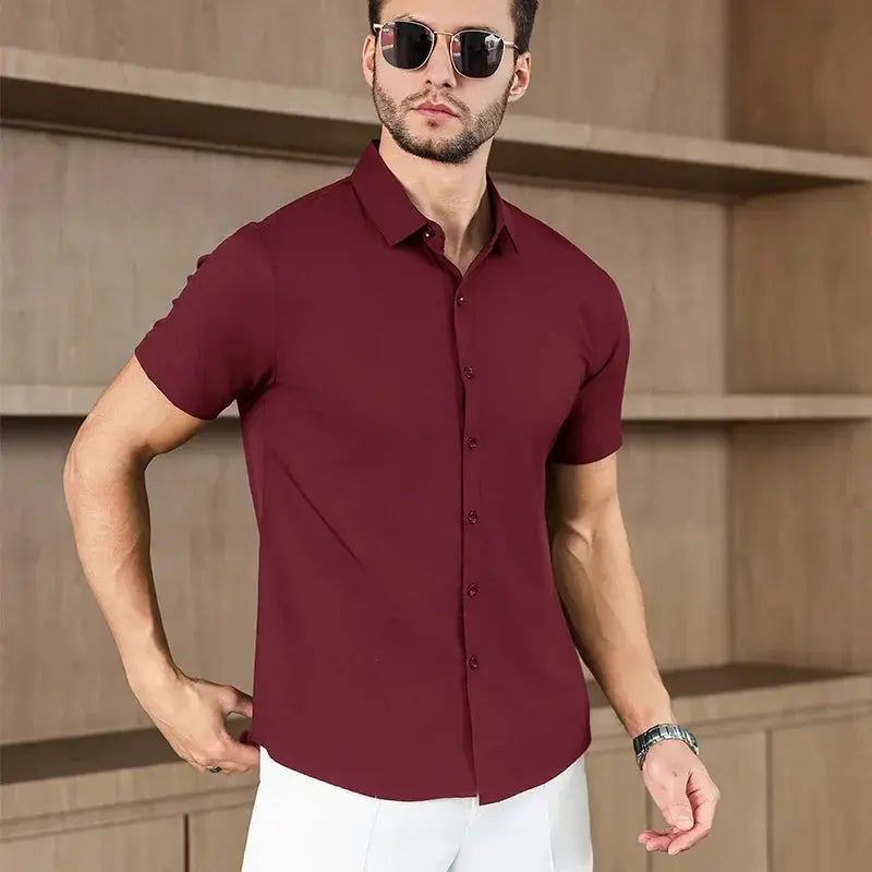 Men's maroon short-sleeve solid-color shirt for casual business attire