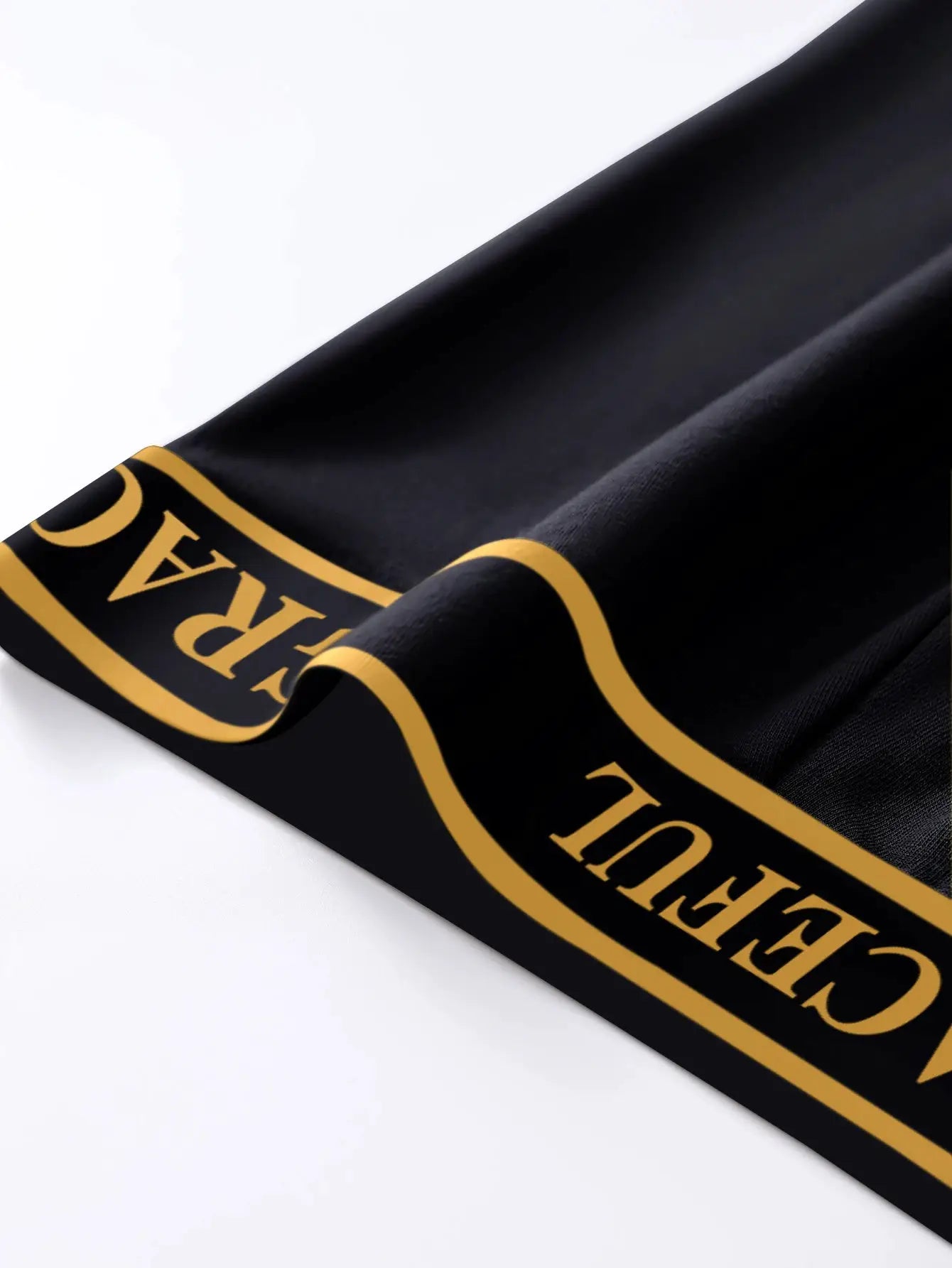 Simples Market 4-piece men's boxer briefs in black with gold logo band