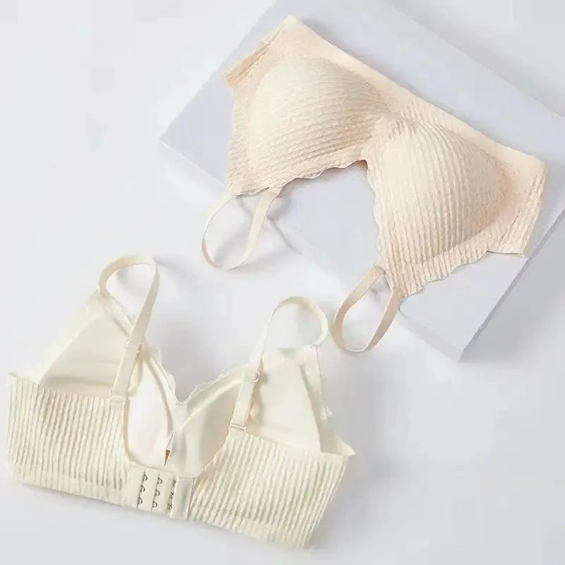2-piece cream seamless bra and matching underwear set with ribbed band and back clasp