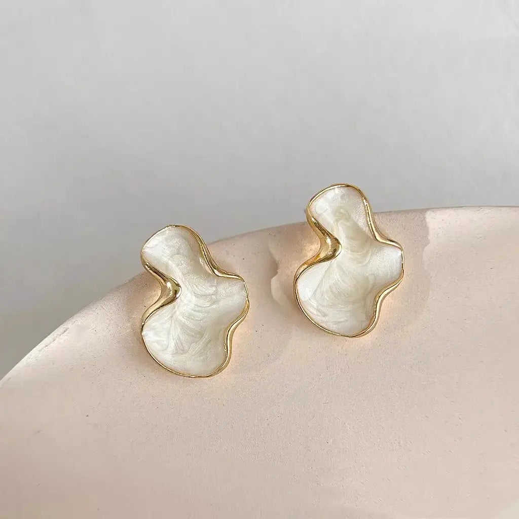 Abstract Alien White Cloud Irregular Stud Earring For Women Modern Minimalist Ear Jewelry Gift