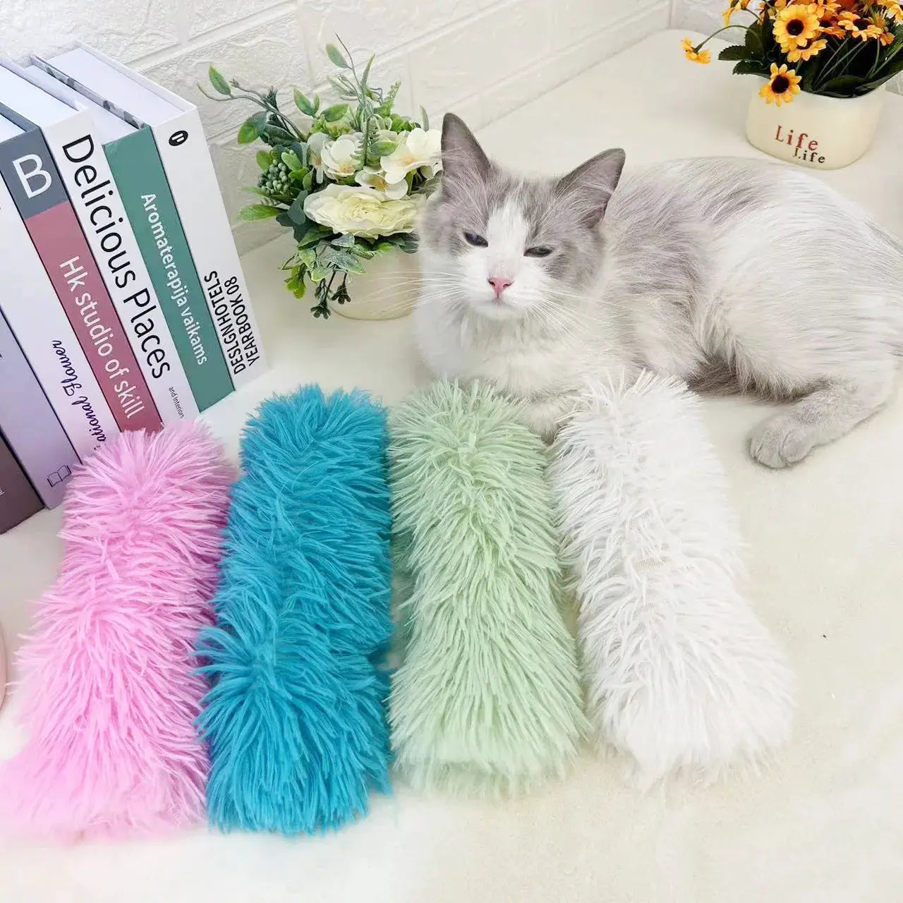 Plush Cat Chew Toy With Catnip For Cats Soft Interactive Teaser Pillow Toy Scented Durable Playful