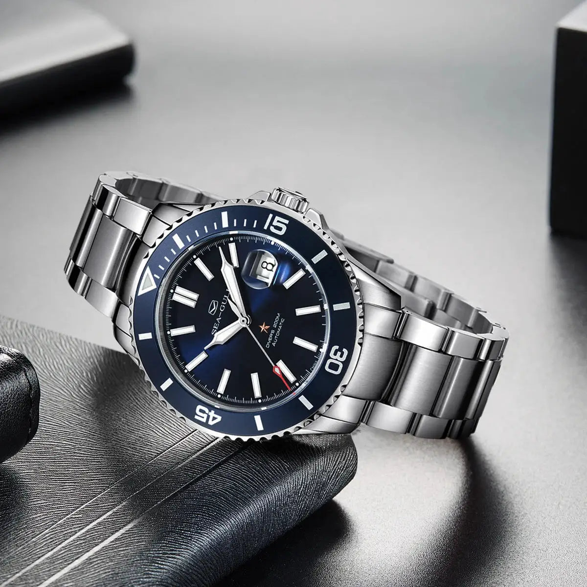 Seagull men's automatic stainless steel diving watch with blue dial and 200m water resistance