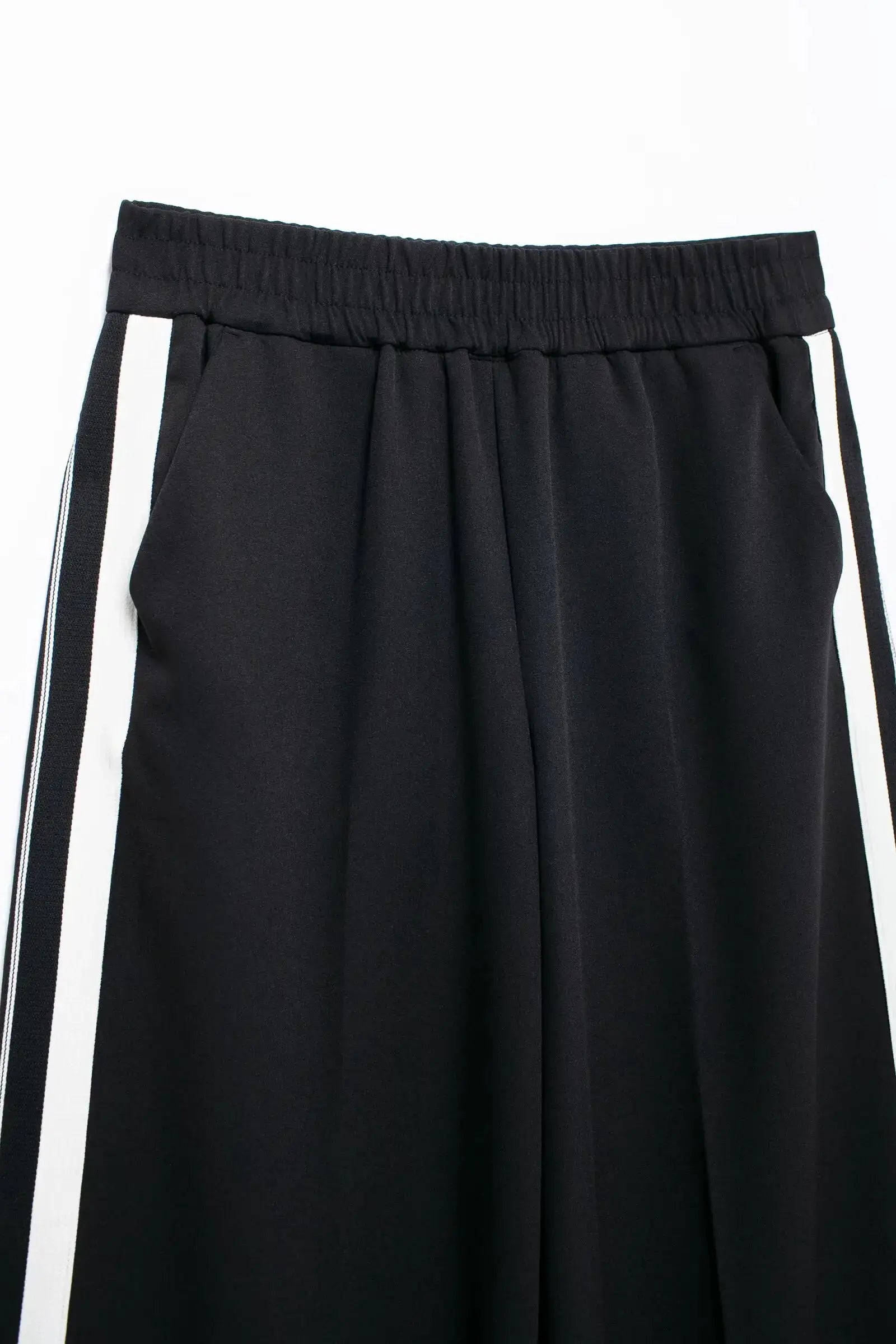 2024 New Women Patchwork Black White Baggy Pants Short Jacket Set