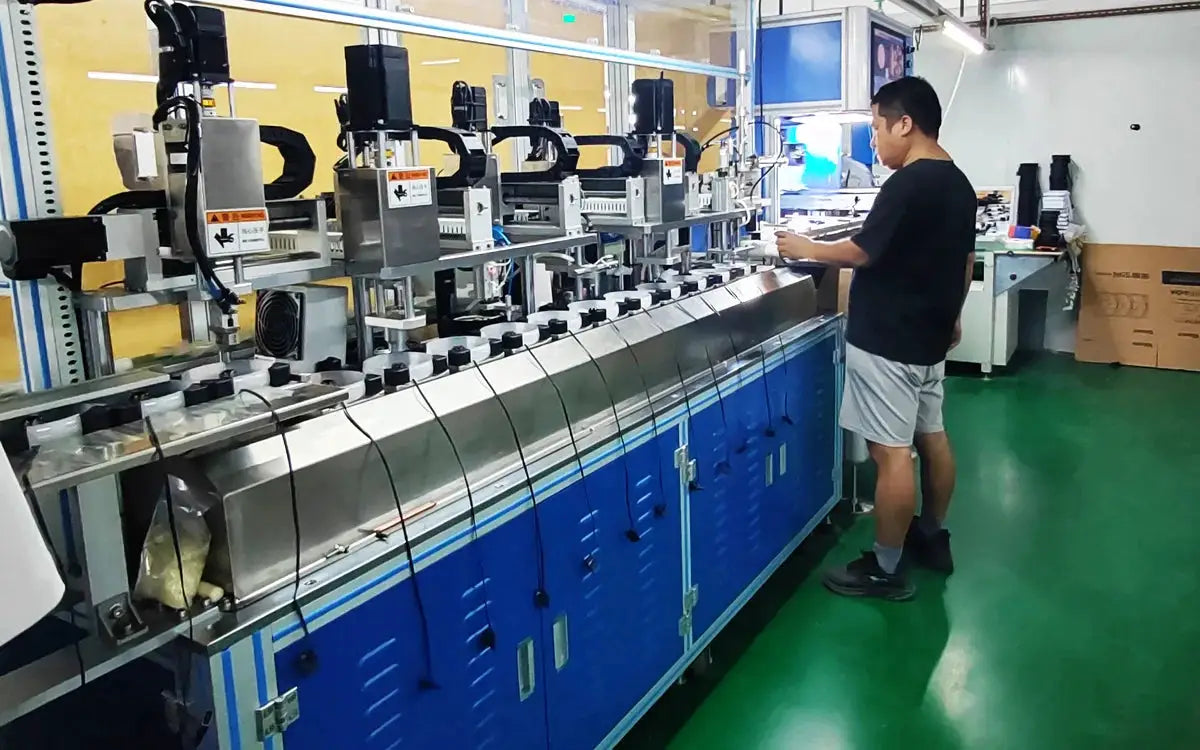MANMU 120mm RGB 2-pin case fans by Simples Market on a factory line, multiple units