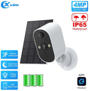 XVIM solar security camera with white housing and solar panel, 4MP Quad HD IP65 waterproof