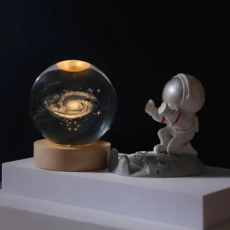 Gift Festival USB LED Night Light Galaxy Crystal Ball Lamp, 3D planet/moon lamp with astronaut figurine, Simples Market