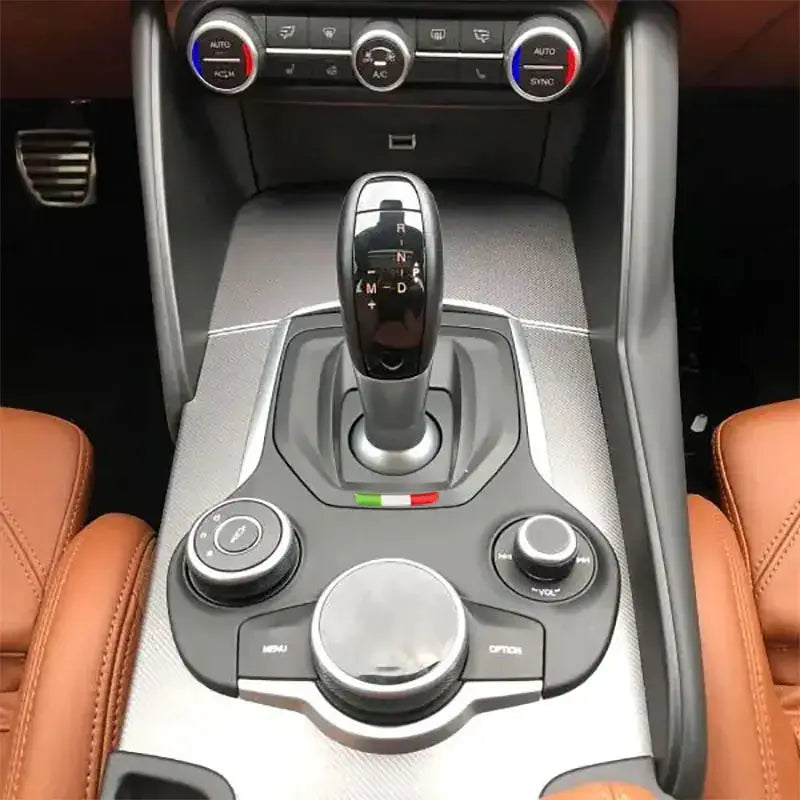 Gear shift panel with 3D Italy flag decoration for Alfa Romeo Giulia/Stelvio interior trim by Simples Market.