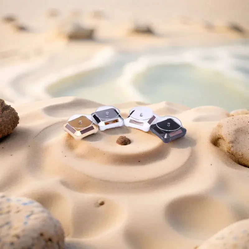 Solar Showcase 360 Degree Automatic Rotating Jewelry Display Stand For Necklace Bracelet Watch And Phone