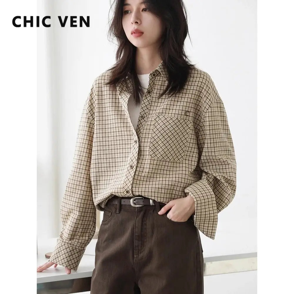 CHIC VEN women's loose beige plaid shirt with front pocket, single-breasted casual top