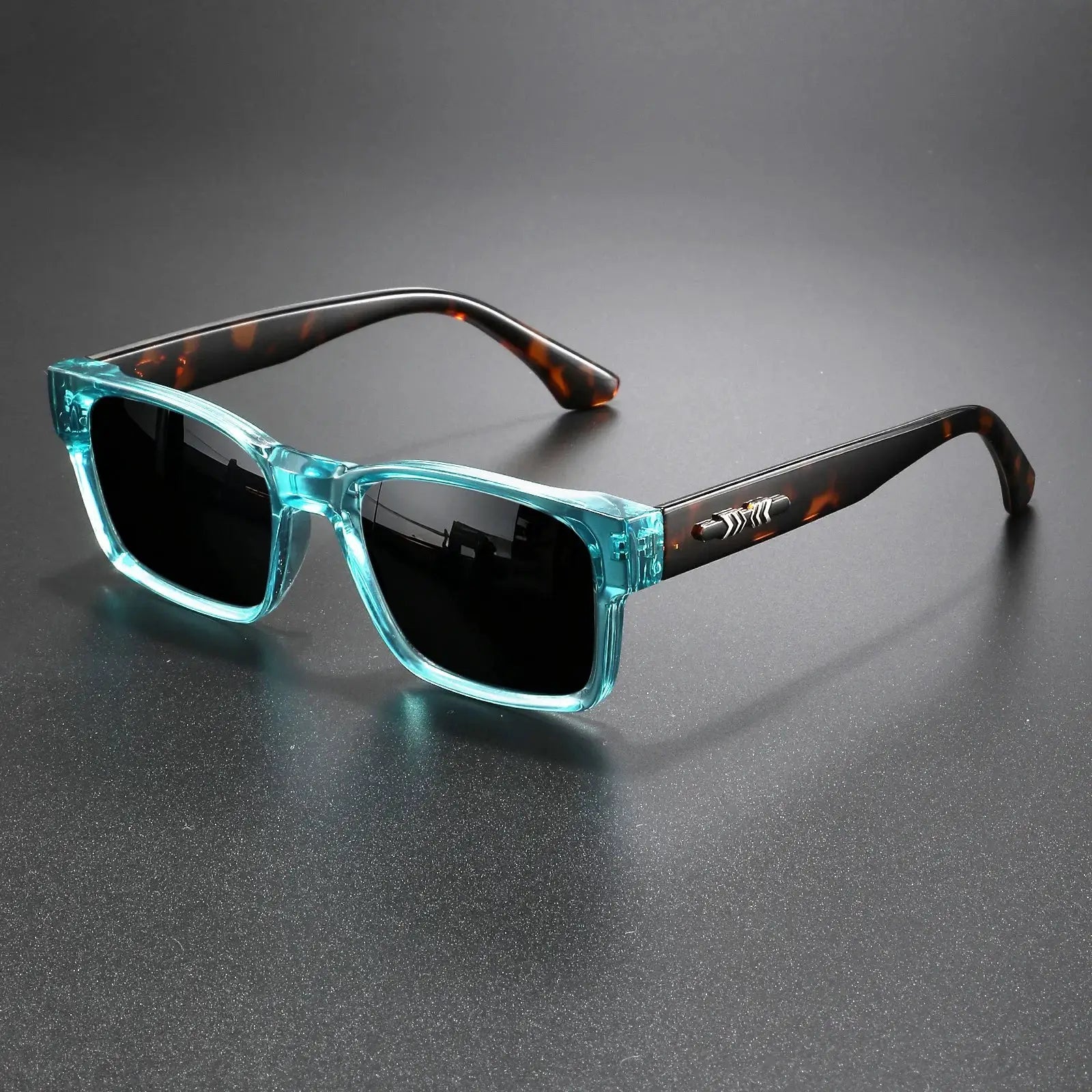 Retro Punk Fashion Sunglasses Square Protective Frame UV400 Unisex For Outdoor Adventures And Casual Style