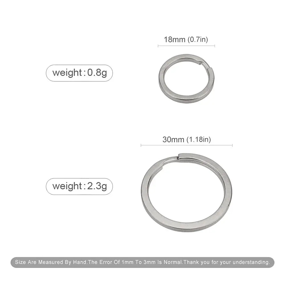 Titanium alloy key rings by Simples Market, 18mm and 30mm sizes, two rings