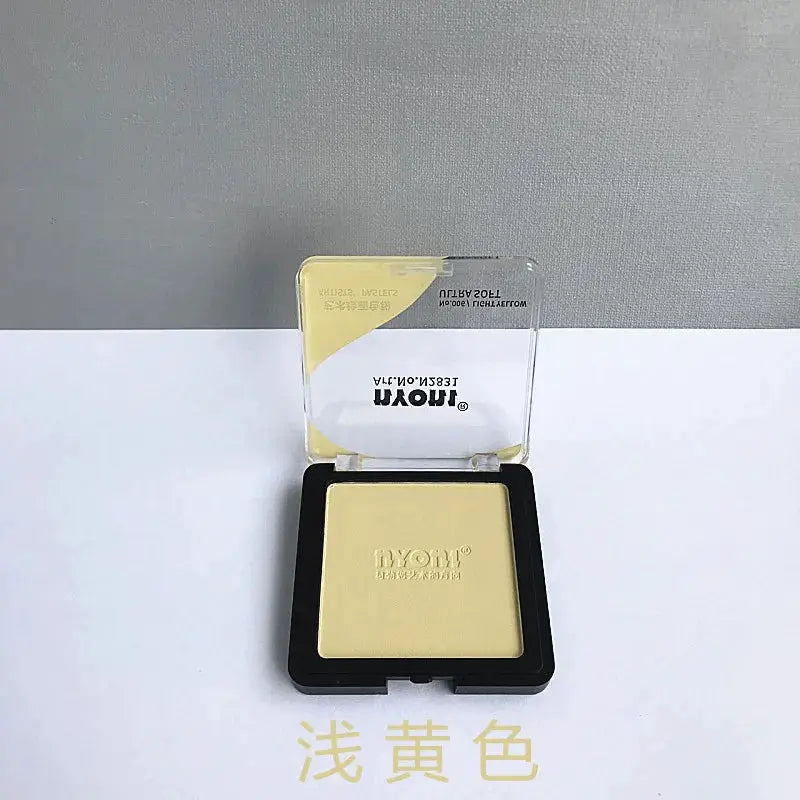 Pastel drawing powder in a light-yellow compact by Simples Market