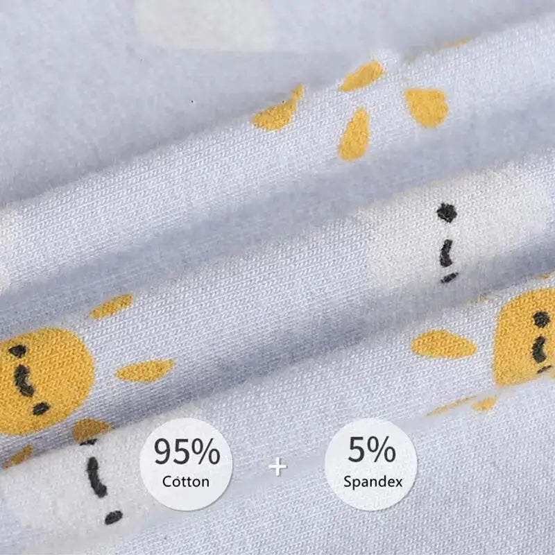 Girls' cartoon-print menstrual underwear by Simples Market; breathable 95% cotton 5% spandex, light blue with yellow suns