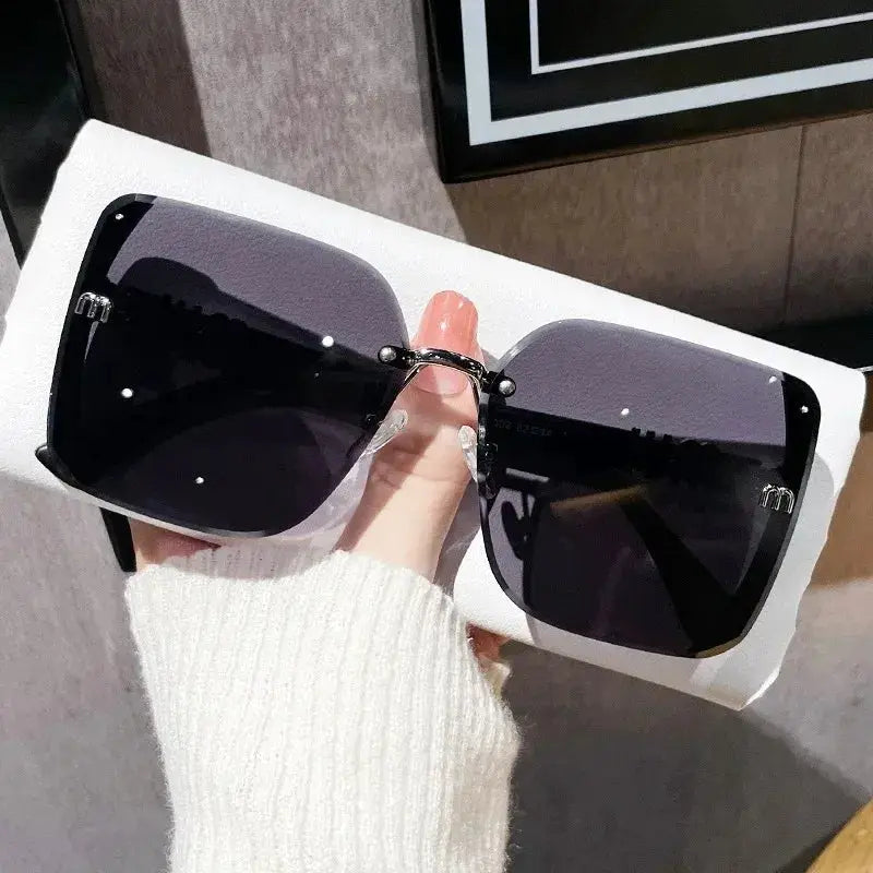 LuxBrand Vintage Rimless Square Sunglasses For Women With UV400 Protection Anti Glare Luxury Fashion