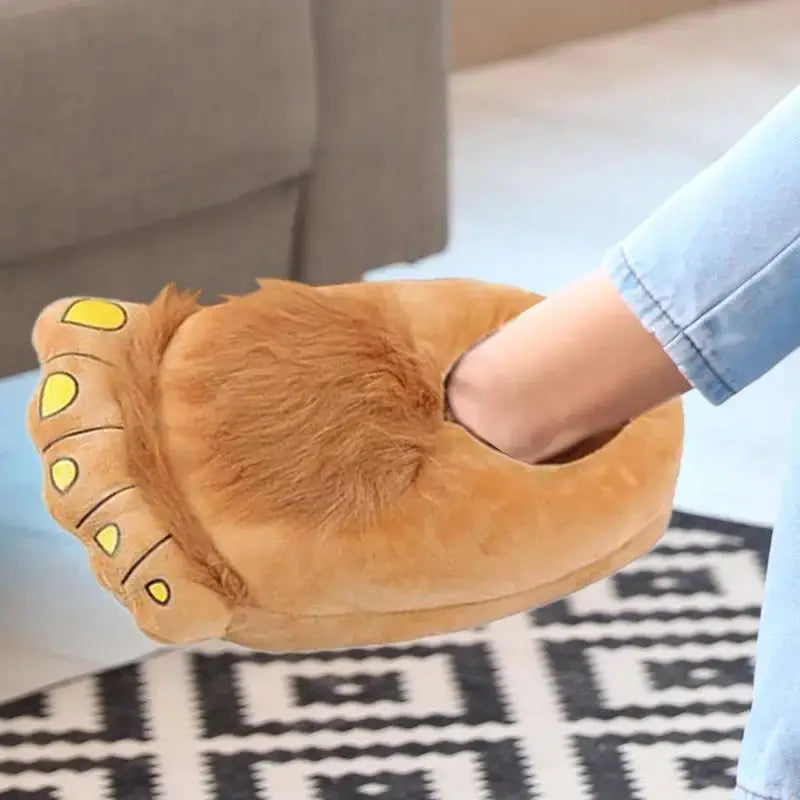 Simples Market plush paw-shaped slippers, brown furry anti-slip indoor house shoes